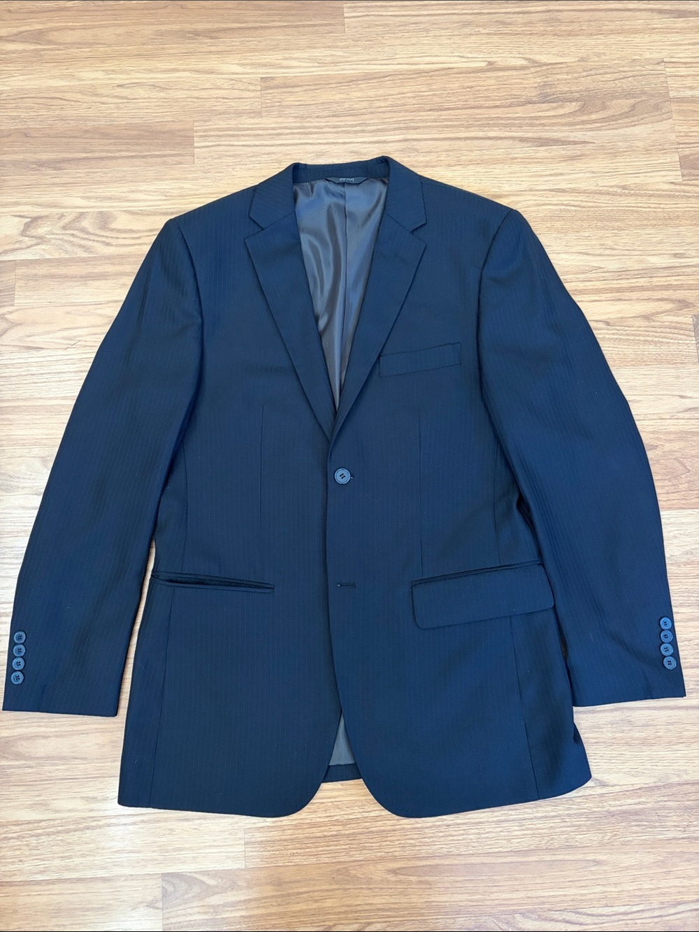 Tailored Navy Single-Breasted Men's Suit Jacket Size 38R